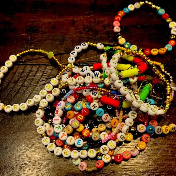 Friendship bracelets for Taylor Swift Eras Tour: 10 pack - Picture 1 of 16